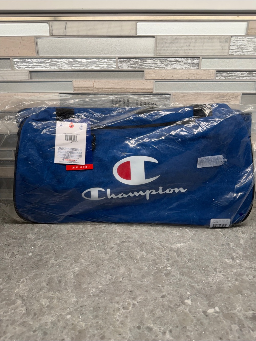 New! Champion Duffle Bag Zipper Closure Removable Shoulder Strap Royal Blue - Picture 2 of 13